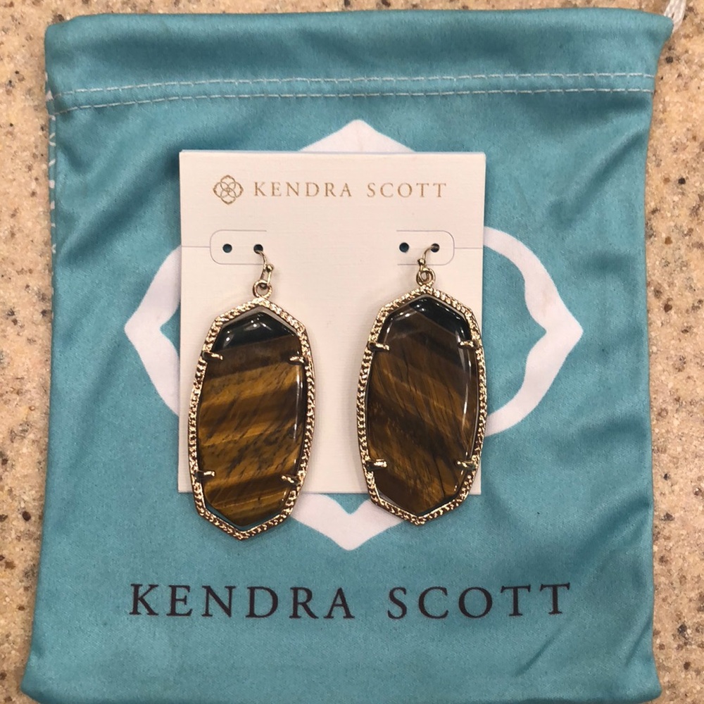 Kendra Scott Danielle Earrings